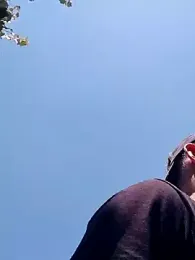 BuckWessle webcam model stream image