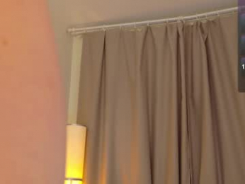 luna_helga webcam model stream image