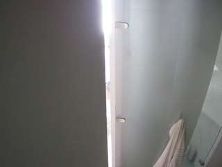 voyeurcam-casa-salsa-shower-1 webcam model stream image