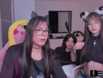 flora_angelical webcam model stream image