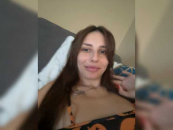 Lollitta webcam model stream image