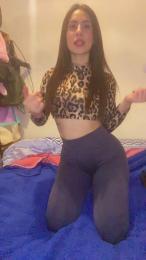 ZairaRey webcam model stream image