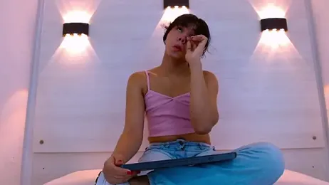 AndreaGil_ webcam model stream image