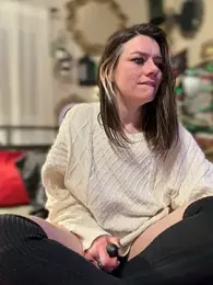 LadyLena1 webcam model stream image