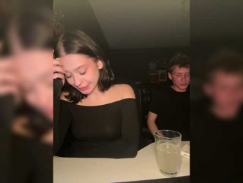 wowitsbarb1e webcam bongacams model stream image