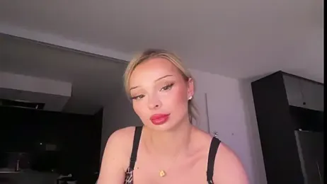 HannaXLove webcam stripchat model stream image