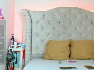 eva-walker webcam model stream image