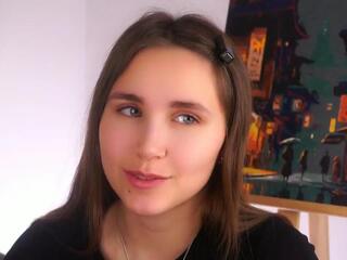 Lyn Fitt webcam model stream image