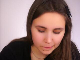 Lyn Fitt webcam model stream image