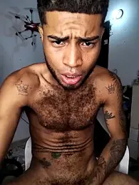 AXionX webcam stripchat model stream image