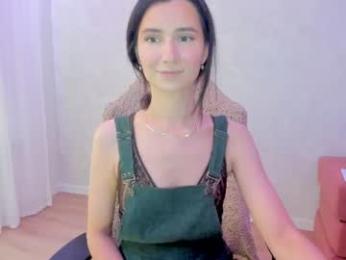 crystalnut webcam model stream image