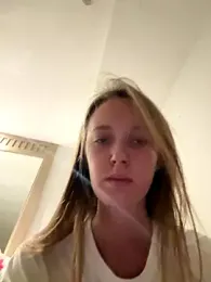 ElliRose webcam model stream image