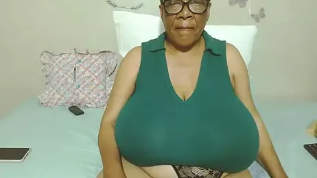 DairyQueen2 webcam model stream image