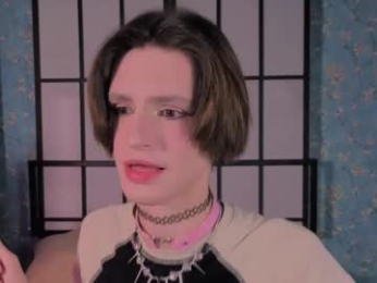 kira_long webcam model stream image