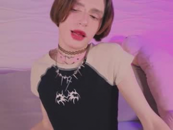 kira_long webcam model stream image