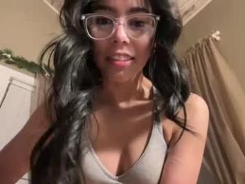 xoxovalentinaxoxo webcam model stream image