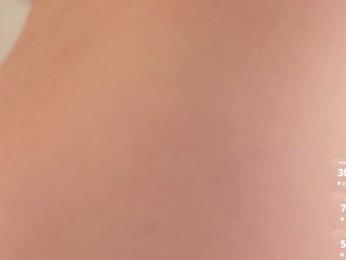 Alythea webcam model stream image