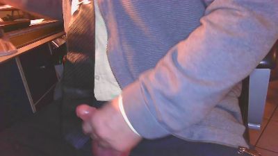 krawatte123 webcam model stream image