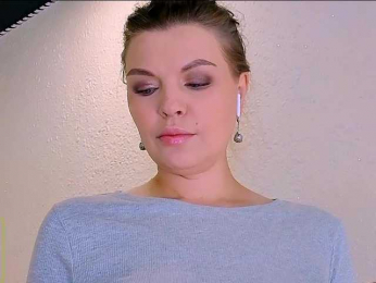 Audreyy webcam model stream image