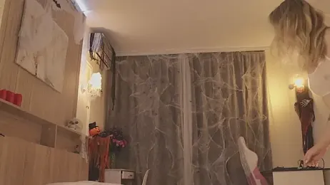 MiaThaine webcam model stream image