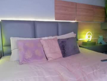 stone_lee_ webcam model stream image