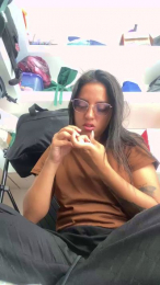 Meggy_Mae webcam model stream image