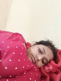 Priyasfhhc webcam stripchat model stream image