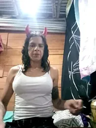 isidel webcam stripchat model stream image