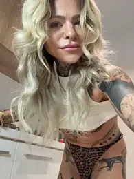 Divina_X_ webcam stripchat model stream image