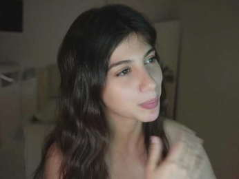 -Madi- webcam bongacams model stream image