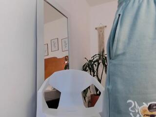 Duncan Miller webcam model stream image