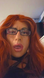 KarlaBiaFox webcam model stream image