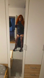 KarlaBiaFox webcam model stream image