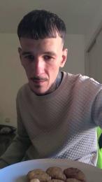 TuuNeenee30 webcam cam4 model stream image