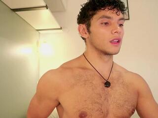 Thiago Leonn webcam flirt4free model stream image