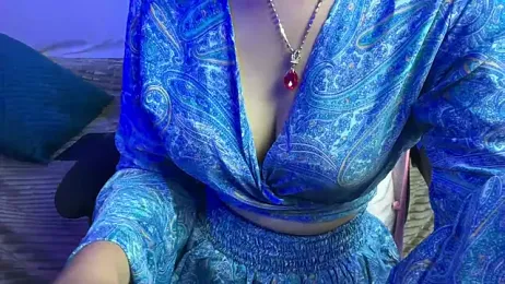 QueenAngelena webcam model stream image