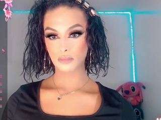 rianna-garcia1 webcam model stream image