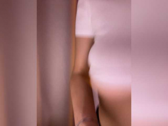 LunaTempt webcam model stream image