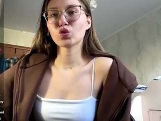 brunachamers webcam model stream image