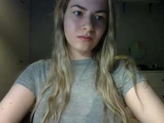 rosiejune webcam model stream image