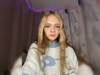 LiaaaLi webcam model stream image