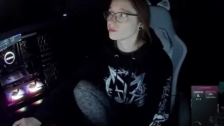 LilyFoxxx webcam model stream image