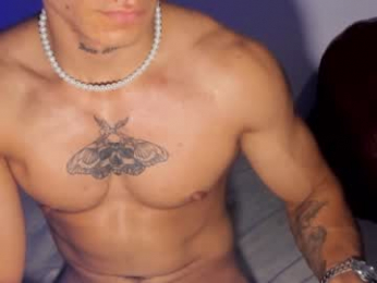 thomas_fit1 webcam model stream image