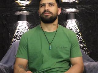 Leo Diaz webcam model stream image