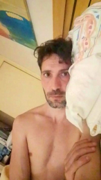 Pajaritotriste webcam model stream image