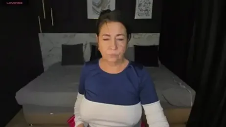 LindaPassionate webcam stripchat model stream image