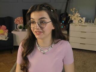 Erlina Compston webcam model stream image