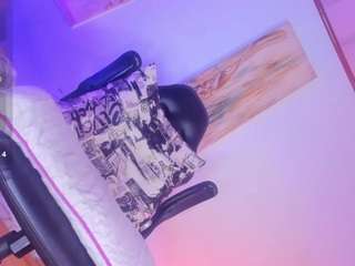 channelss-diirty webcam model stream image