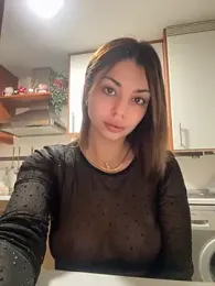 Noeliagglow webcam model stream image