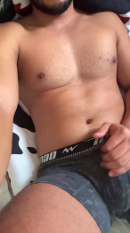 Danielhot73 webcam model stream image